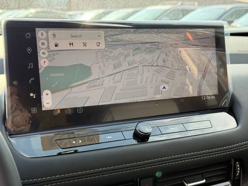 New 2026 Nissan Rogue Platinum image 9