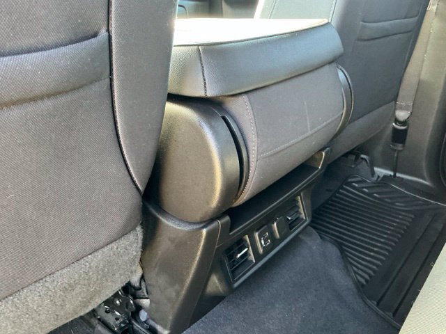 Used 2019 Chevrolet Silverado 1500 LT w/ All-Star Edition AWD/4WD image 35