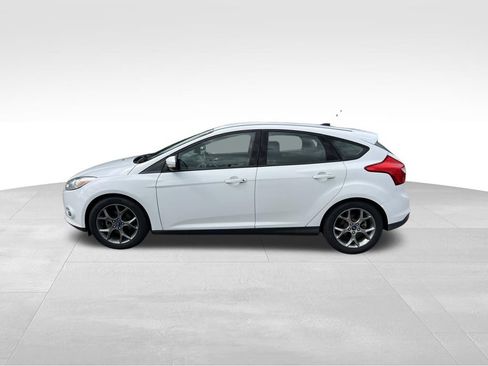 Used 2013 Ford Focus SE FWD image 4