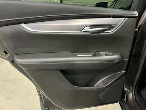 Used 2020 Cadillac XT5 Luxury image 19