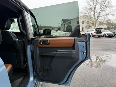 Used 2024 Ford Bronco Outer Banks image 29