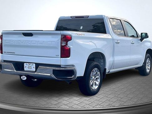 Used 2026 Chevrolet Silverado 1500 LT AWD/4WD image 7