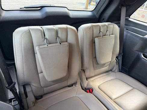 Used 2012 Ford Explorer Limited FWD image 23