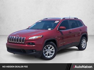 Used 2017 Jeep Cherokee Latitude w/ Comfort/Convenience Group FWD video 1