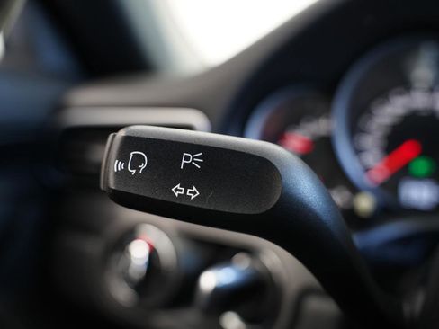 Used 2019 Porsche 911 Carrera 4 GTS image 14