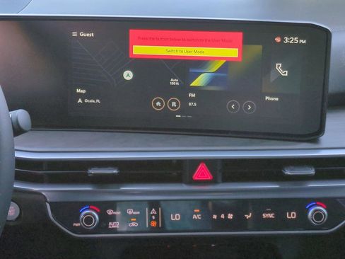 New 2026 Kia Sportage EX image 18