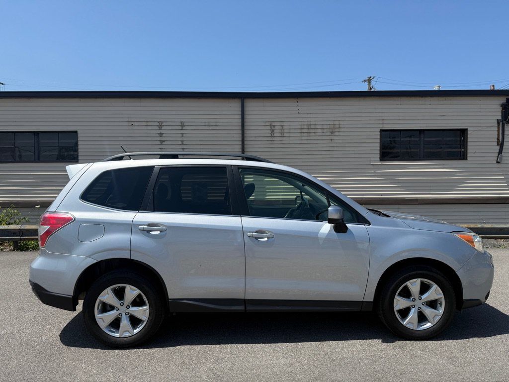 Used 2014 Subaru Forester 2.5i Limited AWD/4WD image 4