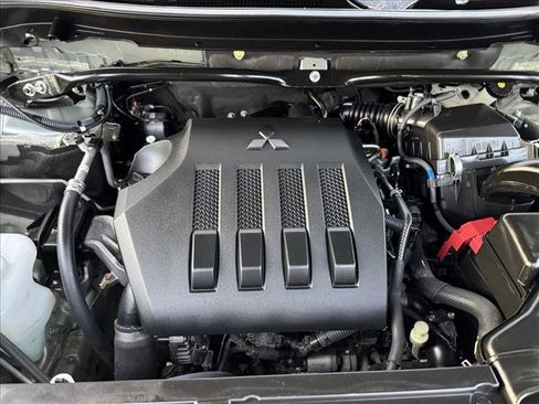 Used 2024 Mitsubishi Eclipse Cross SE image 22