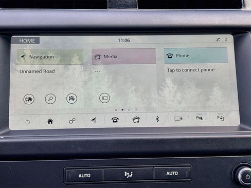 Used 2019 Land Rover Discovery SE AWD/4WD image 15