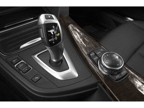 Used 2015 BMW 328d Sedan RWD image 10
