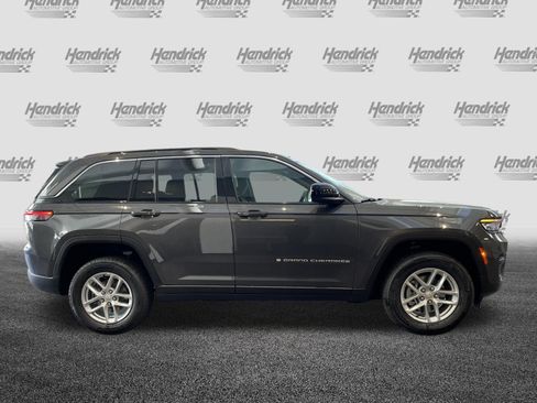 Certified 2025 Jeep Grand Cherokee Laredo X w/ Luxury Tech Group I RWD image 11