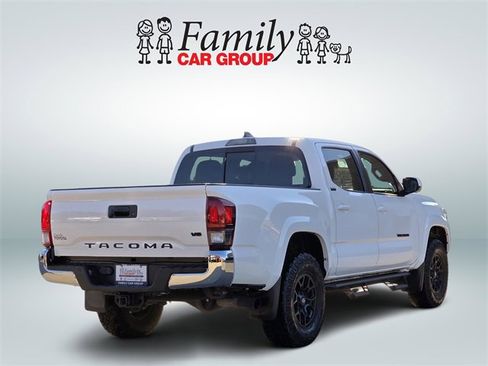 Used 2022 Toyota Tacoma SR5 image 4
