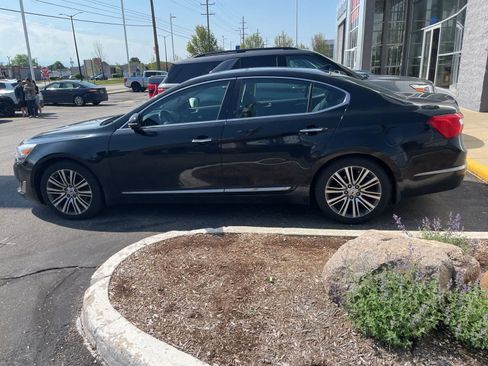 Used 2014 Kia Cadenza Premium w/ Luxury Package FWD image 7