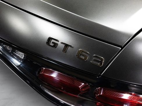 Used 2025 Mercedes-Benz AMG GT 63 image 19