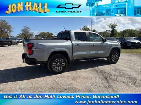 Used 2024 Chevrolet Colorado Z71 w/ Z71 Convenience Package 2 image 13