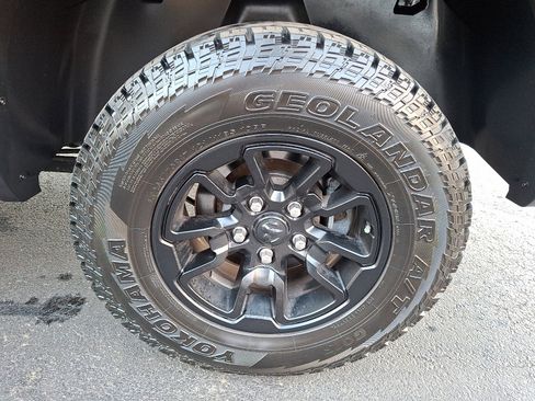 Used 2021 RAM 1500 Classic Warlock w/ Electronics Group image 8