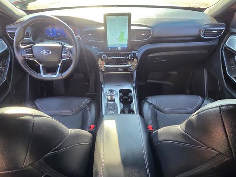 Used 2022 Ford Explorer ST w/ ST Street Pack image 16