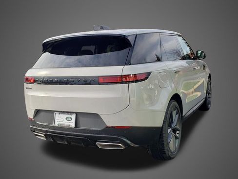 New 2026 Land Rover Range Rover Sport SE image 5