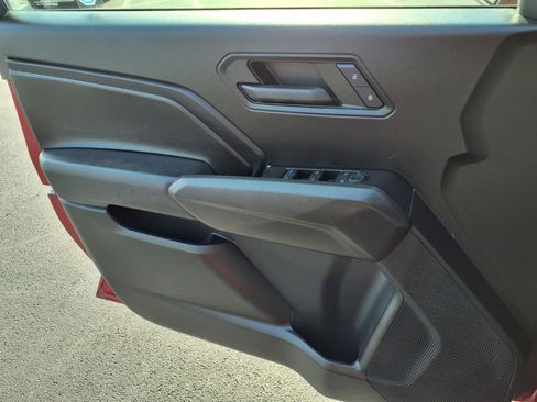 Used 2024 Chevrolet Colorado Trail Boss w/ Technology Package AWD/4WD image 19