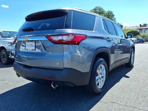 Used 2021 Chevrolet Traverse LT AWD/4WD image 18