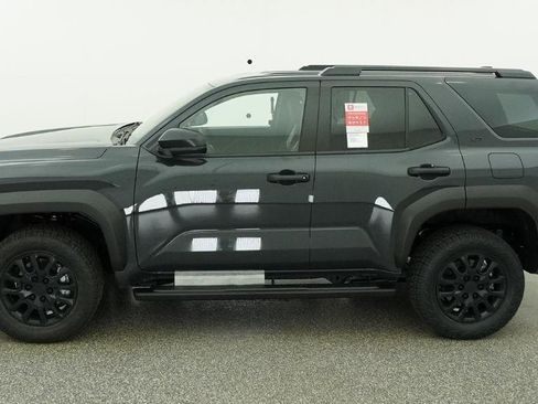 New 2026 Toyota 4Runner SR5 image 12