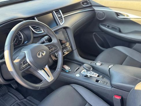 Used 2021 INFINITI QX50 Pure AWD/4WD image 16