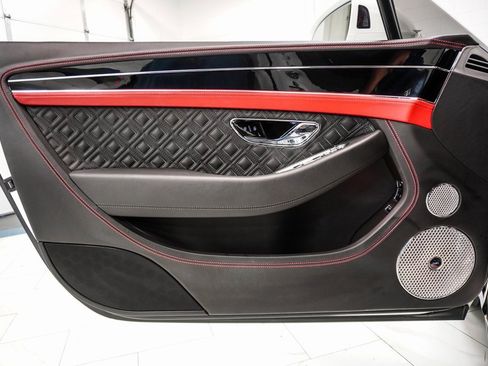 Used 2021 Bentley Continental GT Mulliner image 33