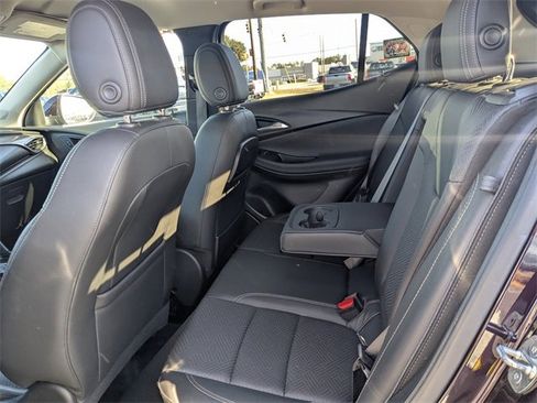 Used 2021 Buick Encore GX Essence w/ Advanced Technology Package image 14