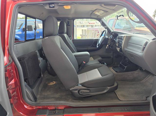 Used 2011 Ford Ranger XLT w/ Bright Trim Group RWD image 13