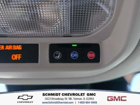 New 2026 Chevrolet Trax LT w/ LT Convenience Package FWD image 17