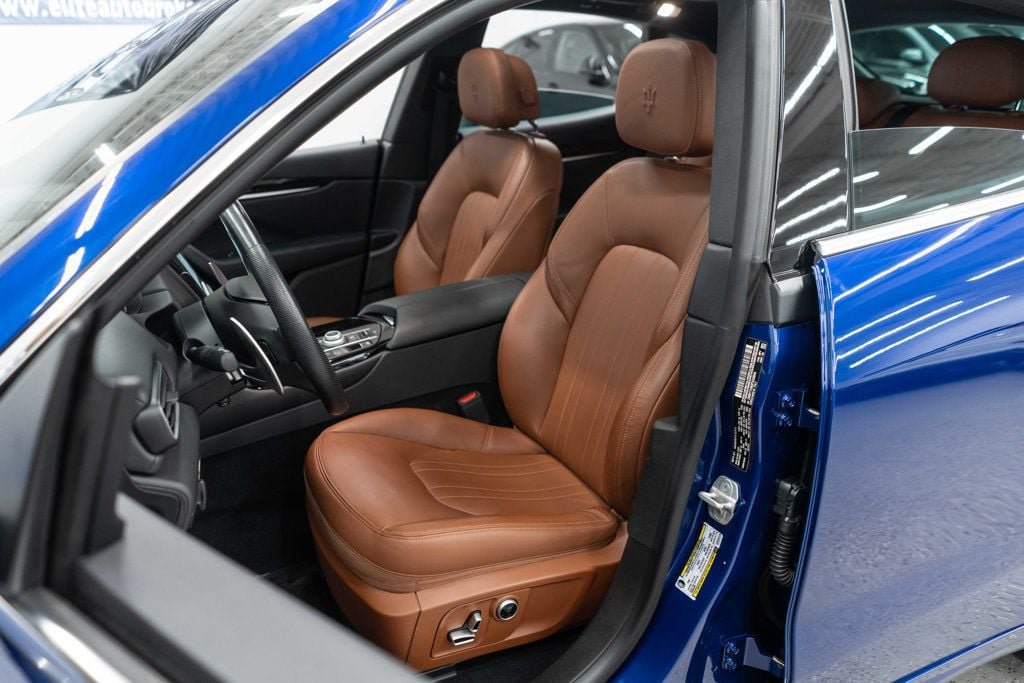 Used 2023 Maserati Levante Modena AWD/4WD image 9