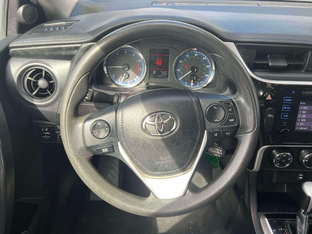 Used 2019 Toyota Corolla L FWD image 17