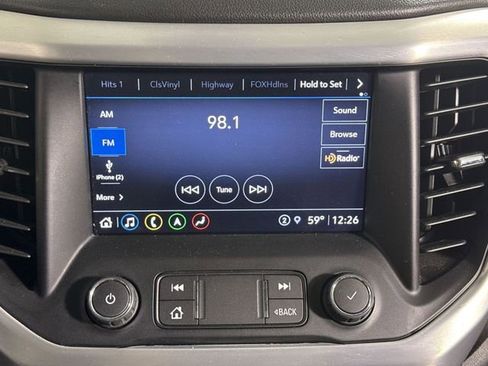 Used 2021 GMC Acadia SLT w/ Premium Package image 23