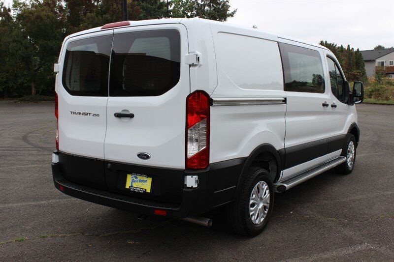 Used 2025 Ford Transit 250 Low Roof w/ Exterior Upgrade Package RWD image 4