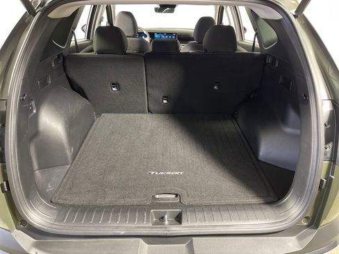 Certified 2025 Hyundai Tucson SEL AWD/4WD image 10