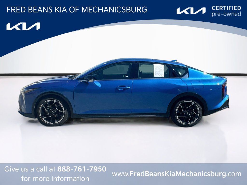 Certified 2025 Kia K4 GT-Line w/ GT-Line Premium Package FWD image 4