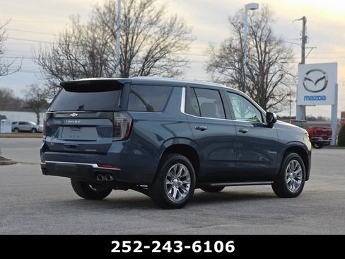 Used 2025 Chevrolet Tahoe Premier image 7