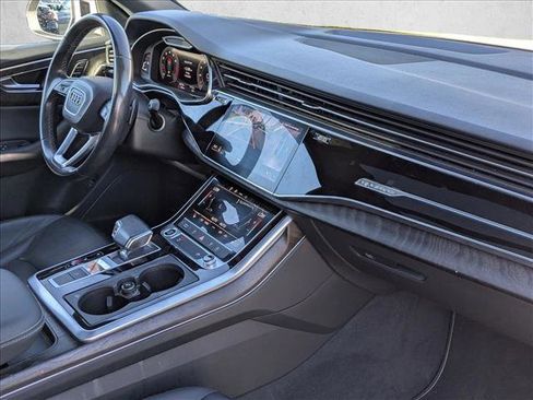 Used 2021 Audi Q8 Premium w/ Convenience Package image 22