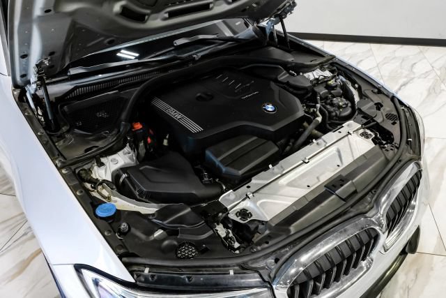 Used 2020 BMW 330i Sedan w/ Convenience Package RWD image 54