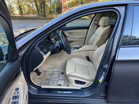 Used 2011 BMW 535i Sedan image 22