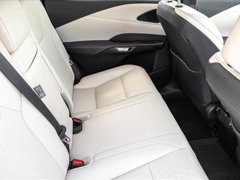 Used 2023 Lexus RX 350 Premium Plus w/ Accessory Package AWD/4WD image 27
