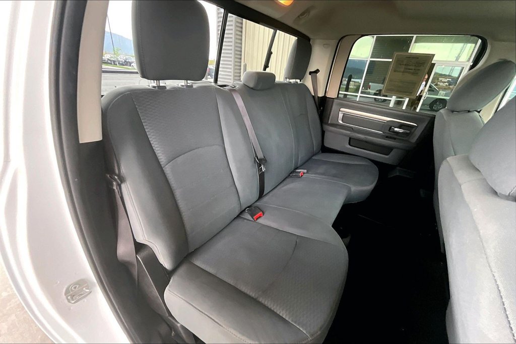 Used 2020 RAM 1500 Classic SLT AWD/4WD image 27