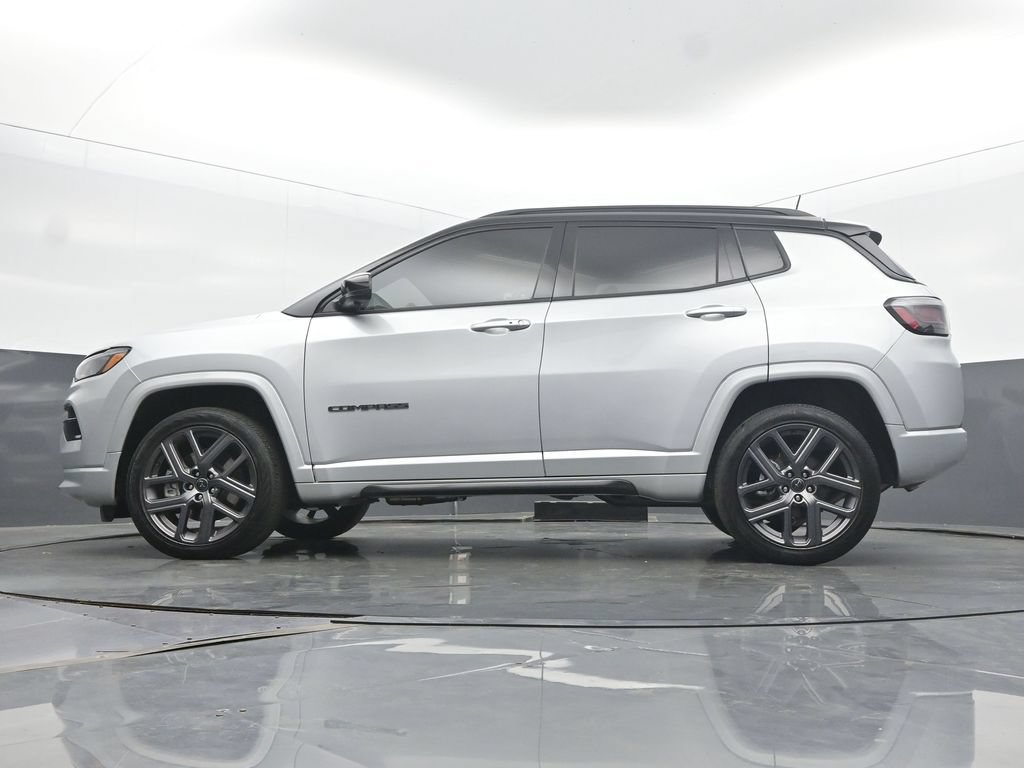 Used 2025 Jeep Compass Limited w/ Driver Assist Group I AWD/4WD image 52