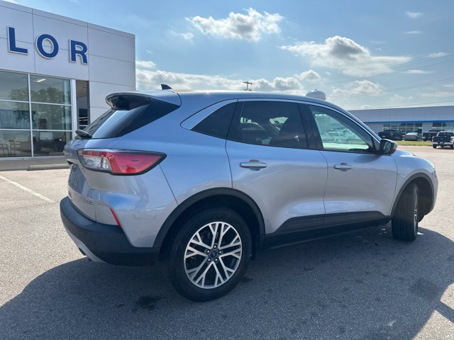 Used 2022 Ford Escape SEL w/ Technology Package AWD/4WD image 18