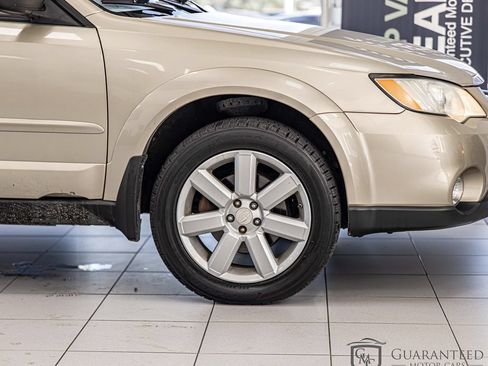 Used 2008 Subaru Outback 2.5i AWD/4WD image 11
