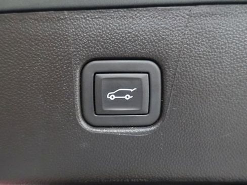 Used 2024 Chevrolet Blazer LT w/ Convenience Package FWD image 22