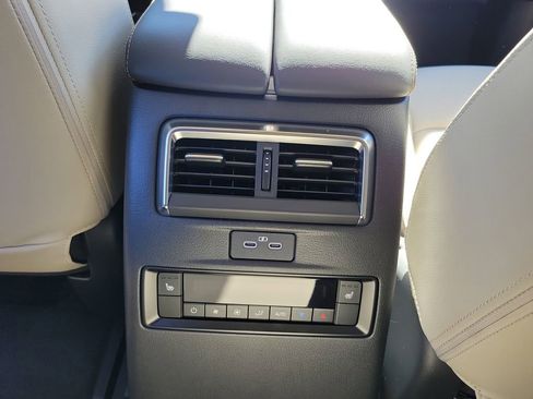 New 2026 MAZDA CX-70 3.3 Turbo w/ Preferred Package image 12