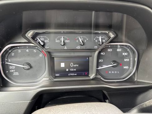 Used 2020 GMC Sierra 1500 SLT RWD image 32