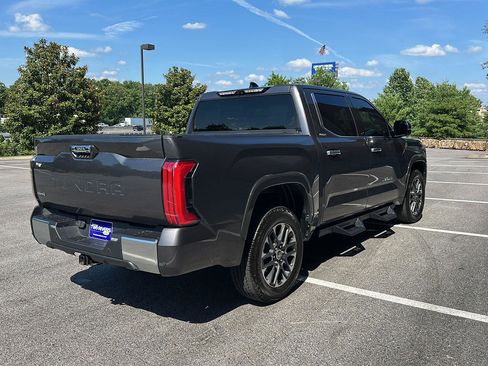 Used 2022 Toyota Tundra Limited AWD/4WD image 5