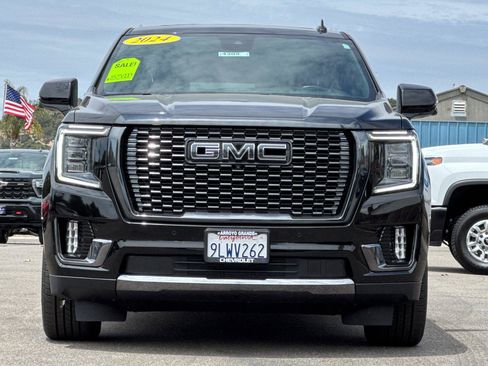 Used 2024 GMC Yukon XL Denali Ultimate AWD/4WD image 12